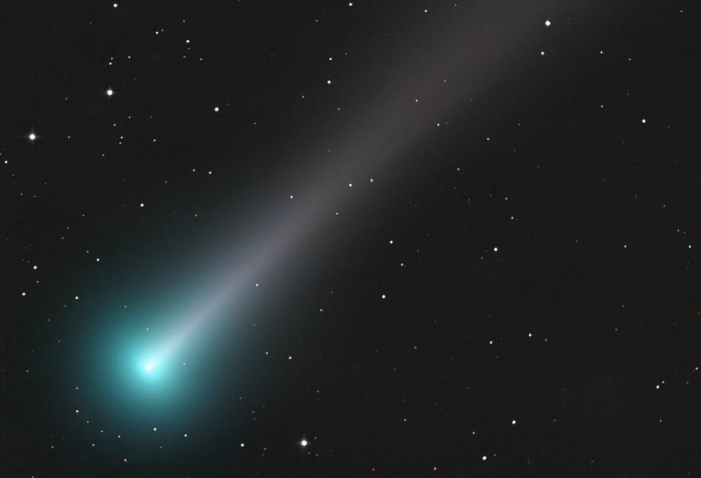 Comet Leonard's Legacy- Disintegrates Upon Closest Approach to Sun