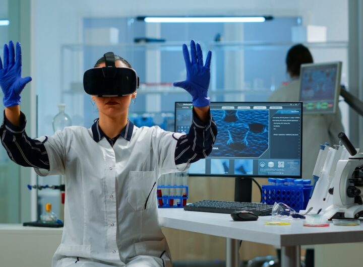 Augmented Reality And Virtual Reality In Healthcare